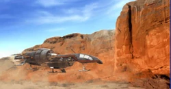 El Garra del Cuervo aterrizando en el Valle de los Jedi