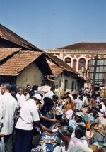 420px-Goa04 market