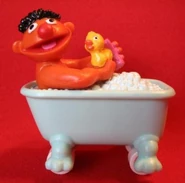 ApplauseErnieBathtub