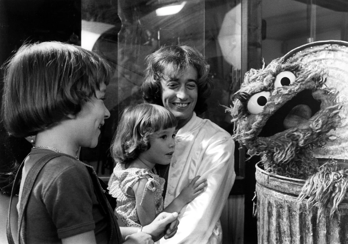 Robingibb-oscar.jpg (25 KB) Robingibb-oscar
