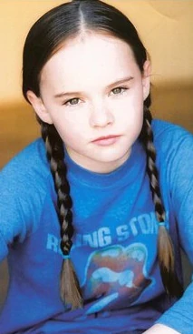Madeline Carroll.jpg
