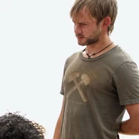 3x21-tshirt-charlie