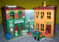 Fisher-Price Little People