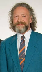 István Wohlmuth dubs the voice of Edward Mars