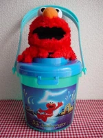 Elmo5bucket