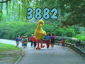 3882