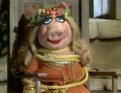 Piggy-MaidMarion