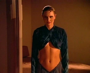 Tasha Yar, polywater intoxication