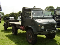 Unimog flat bed