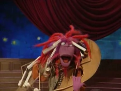 Clifford.crossedeye