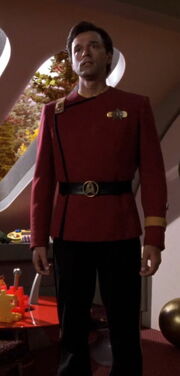 Ian Troi in seiner Uniform