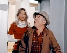 S02e22a