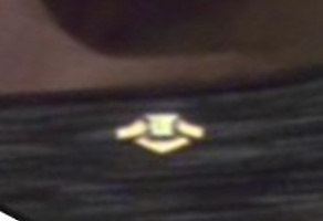 Vulcan subcommander rank insignia, Broken Bow