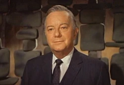 Maurice Evans