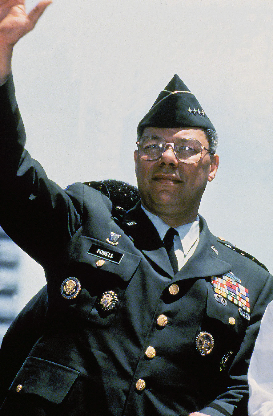 colin powell military