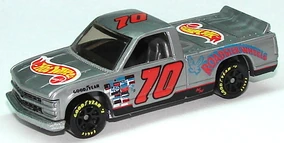 Chevy 1500 GrySm5spBlk.JPG