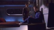 T'Pol verwundert über Archer