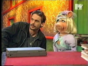 MTVEurope-1996-05-21--04