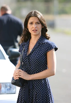 Nadia 4x12.jpg