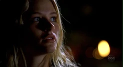 1x10 ClaireIsland.jpg