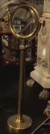 Magnification device