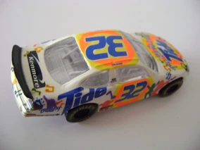 Fordtaurus99.titre.jpg