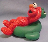 Applause1998ElmoDinoInnertube