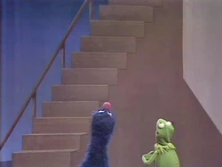 Kerm-grover-updown