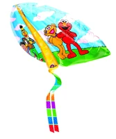 Giantsesamestreetkitehelium