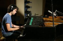 Hagai izenberg