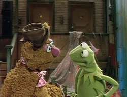 112fozziekermit
