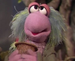 CrossedEyeMokey