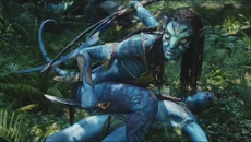 Neytiri protects Jake