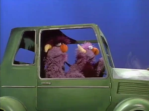 2head.Seatbelt.jpg