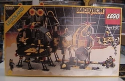 6987 Box