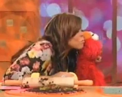 Elmo WendyWilliamsKiss