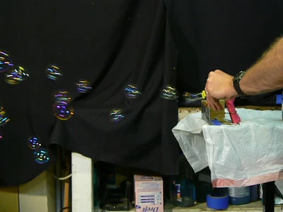 1111 0506 stream of bubbles
