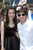 Miranda Cosgrove and nathan kress