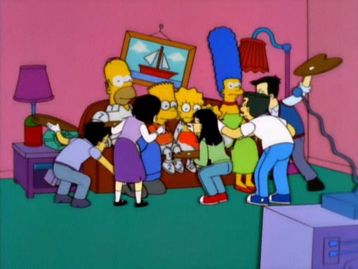 http://images1.wikia.nocookie.net/__cb20100706163359/simpsons/images/6/6e/CouchGagS11E02.jpg