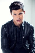 Taylor-TW-jacob-black-8151157-650-975