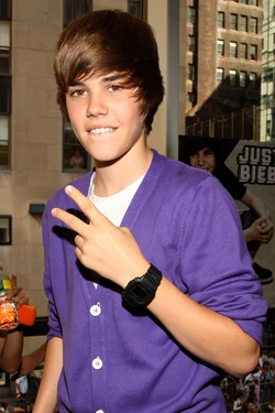 Justin Bieber AP 2.jpg