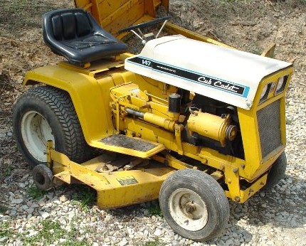 International_Cub_cadet_147.jpg