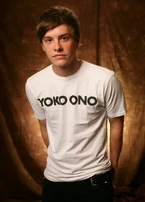 Xavier-samuel-h3