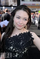 Jodelle-Ferland-Twilight-Saga-Eclipse-Los-Angeles-Premiere-bree-tanner-13335066-407-594