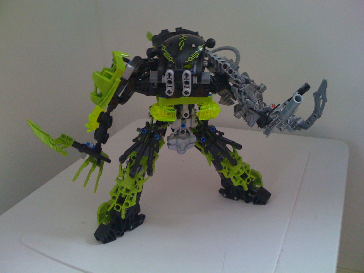 Bionicle Lariska