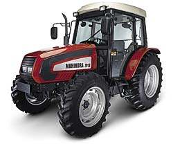 Mahindra 7010 MFWD-2005