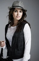 Nikkireedphotshoot3