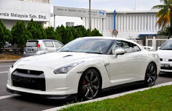 Nissan-gtr-5