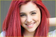 Meet-ariana-grande-04