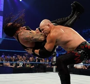 Kane chokeslam